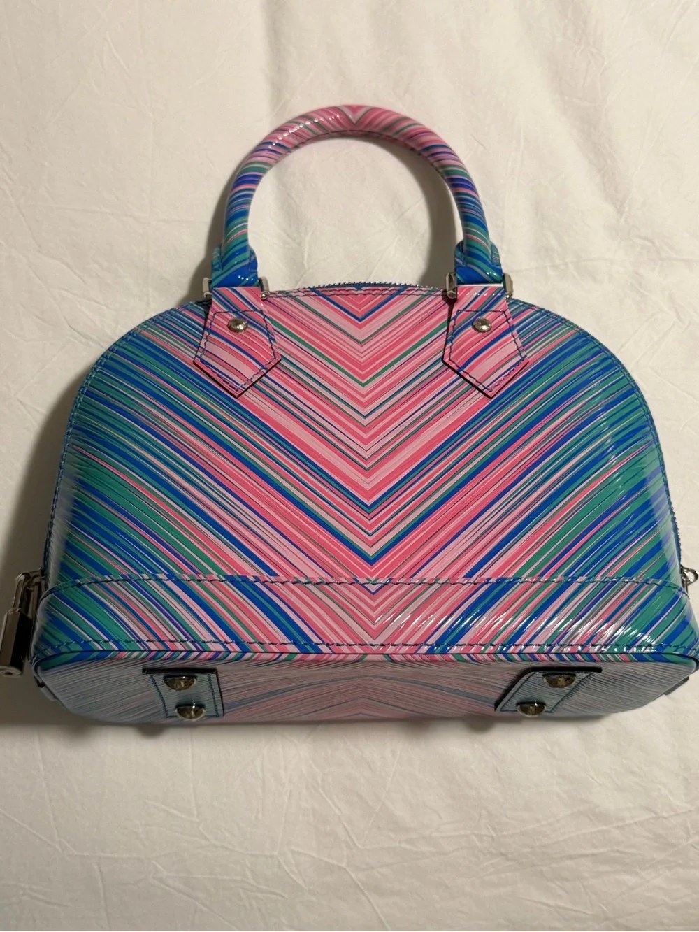 ⭐️RARE⭐️ Louis Vuitton Epi leather tropical print, Alma BB
